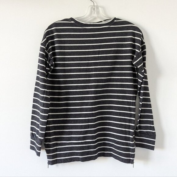 Danskin Striped Zip-Detail Long Sleeve Top - Black and White, Size XS Oversized - Picture 2 of 6